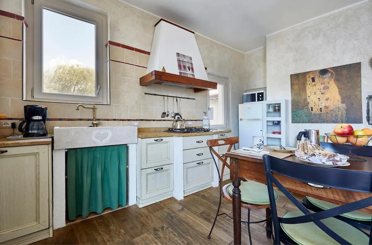 Casa Romantica -Terrace 40Sqm, Wonderful Lake View Ντέρβιο 0*,  Ιταλία