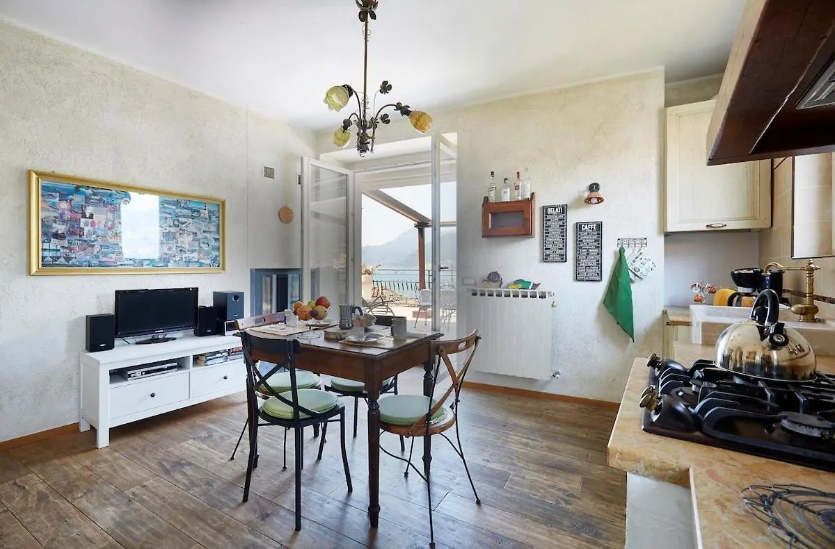Casa Romantica -Terrace 40Sqm, Wonderful Lake View Dervio